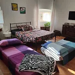 Volta 8 Rooms